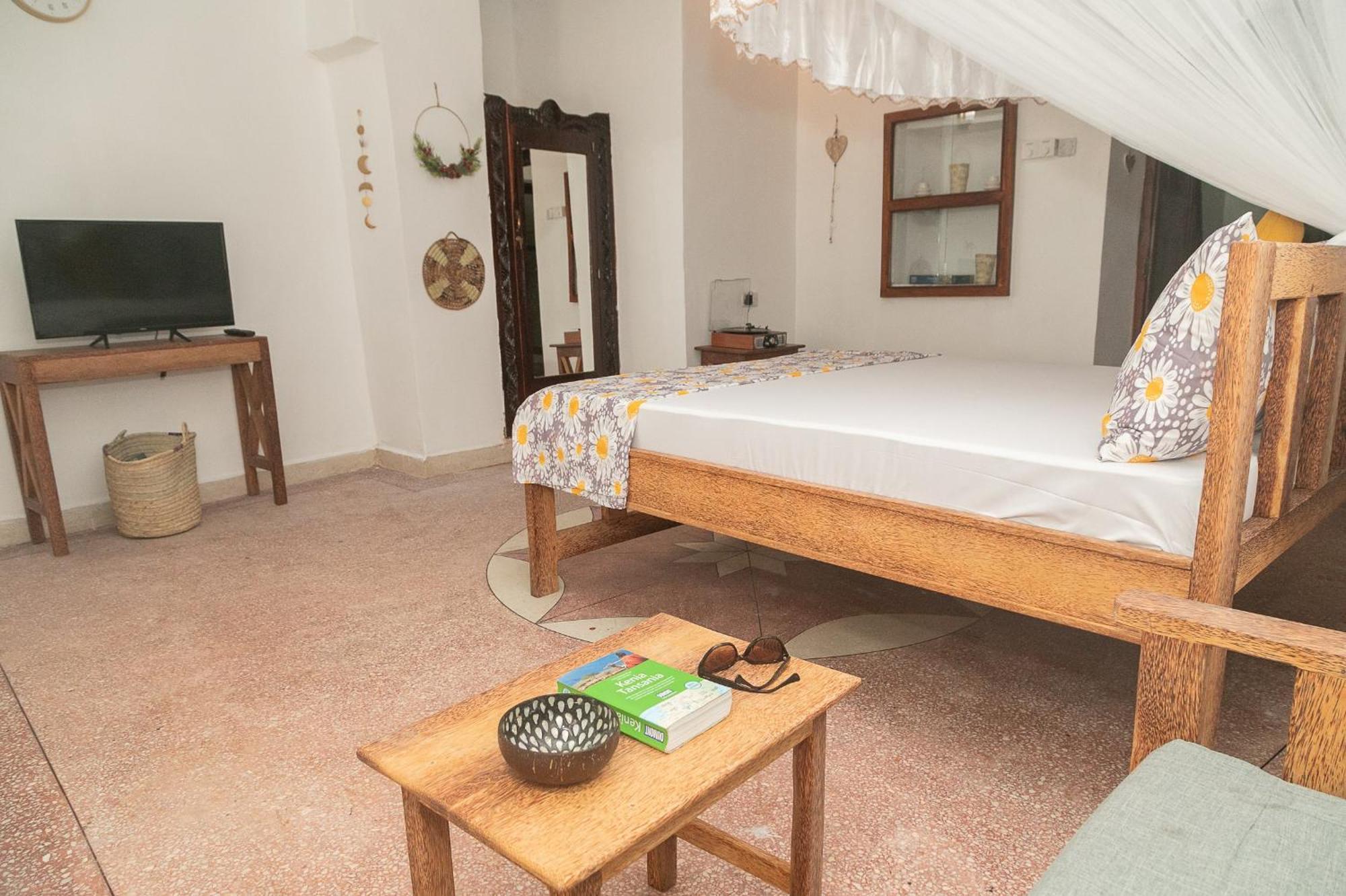 ホテル Zanzibar Spice Nest House エクステリア 写真