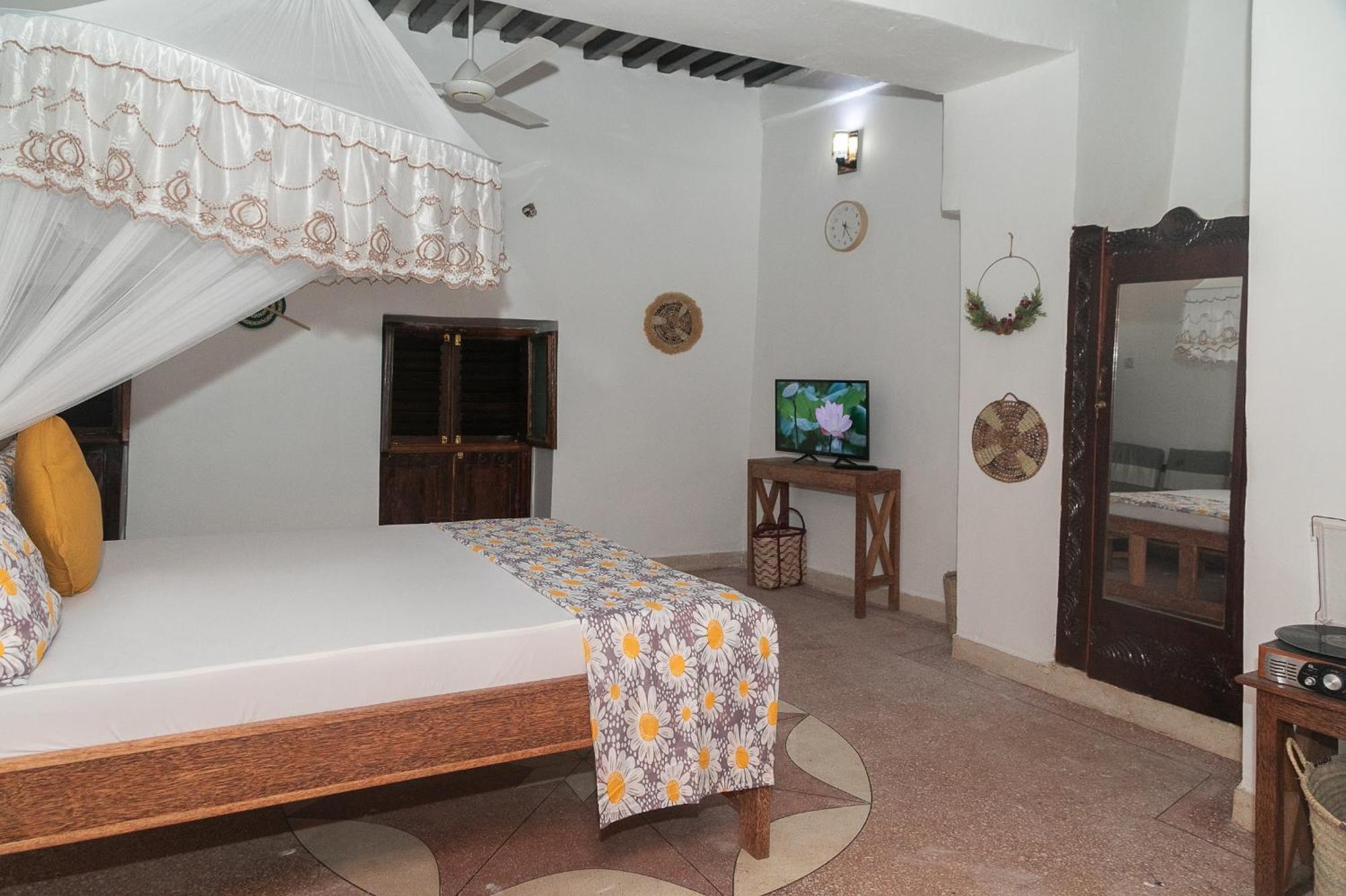 ホテル Zanzibar Spice Nest House エクステリア 写真
